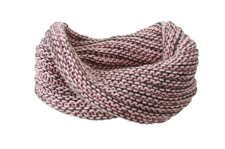 Šála Twisted Loop Scarf
